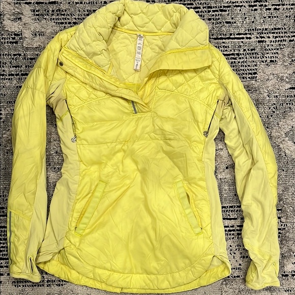Lululemon yellow nylon puffer runners pullover - Picture 1 of 7